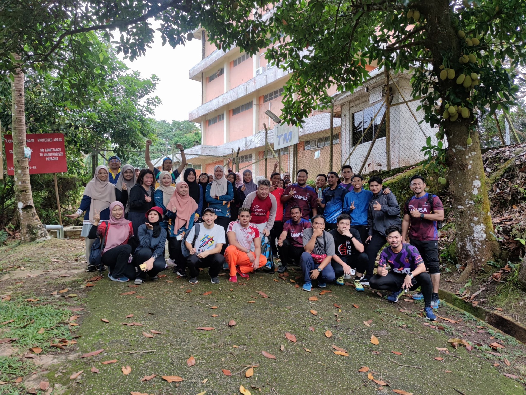 Program Gaya Hidup Sihat anjuran Fakulti Teknologi Kejuruteraan Awam iaitu Mendaki Bukit Sulai, Gambang pada 26 Jun 2025. Alhamdulillah dan ibuan terima kasih diucapkan kepada warga FTKA dan UMPSA yang sama-sama memeriahkan program ini